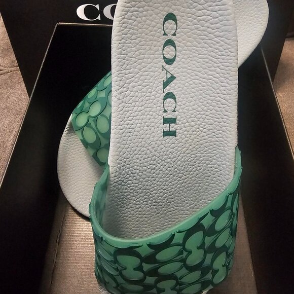 Coach Ladies Slides - Picture 1 of 3